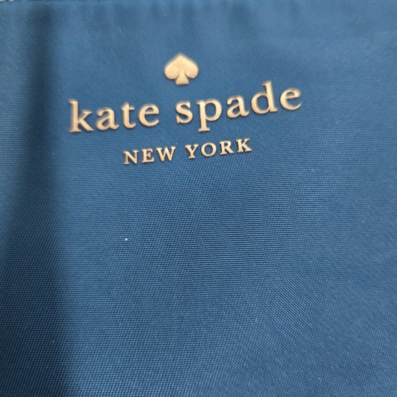 Kate Spade Large Wristlet - Picture 4 of 6